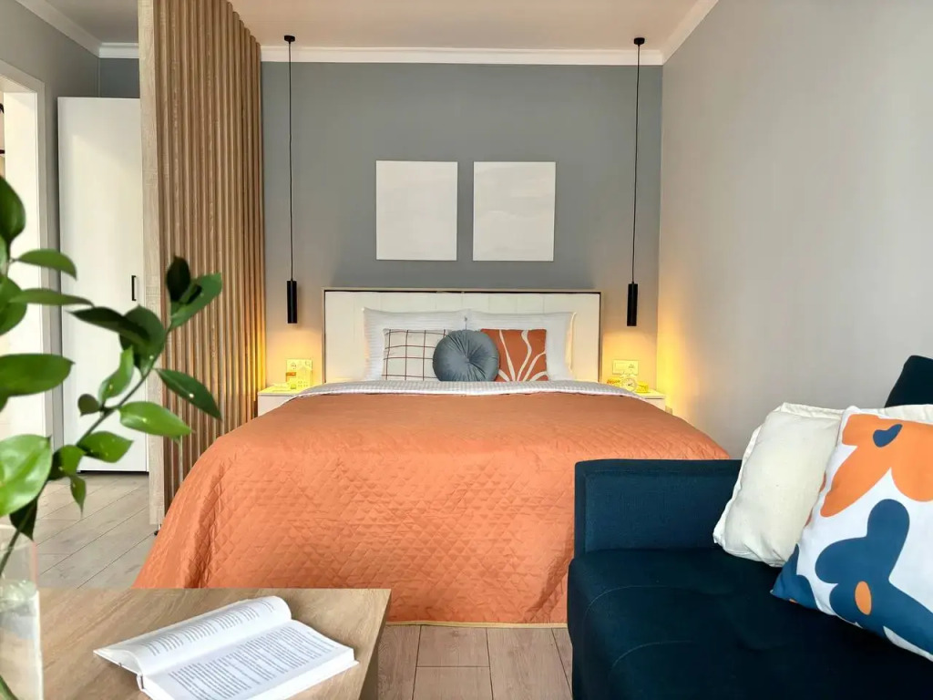 Orange Tree - carbon neutral hotel in Clermont