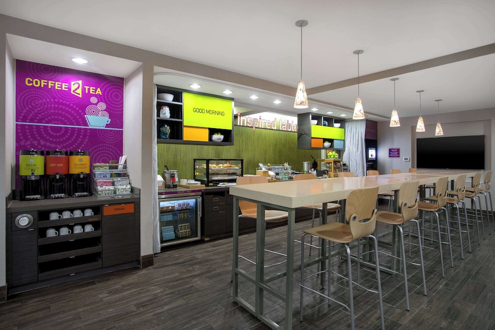 Home2 Suites by Hilton Gainesville Medical Center - photo 37