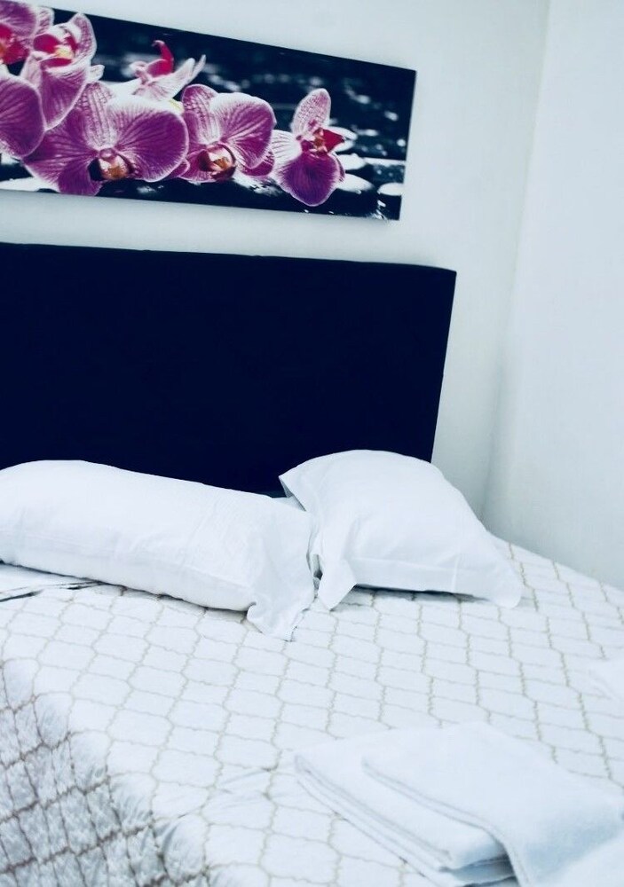 Old Rome - carbon neutral hotel in Rome