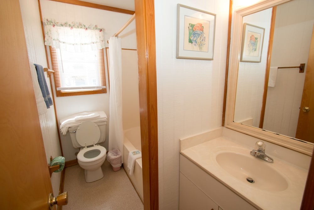 Outer Banks Motel - photo 160
