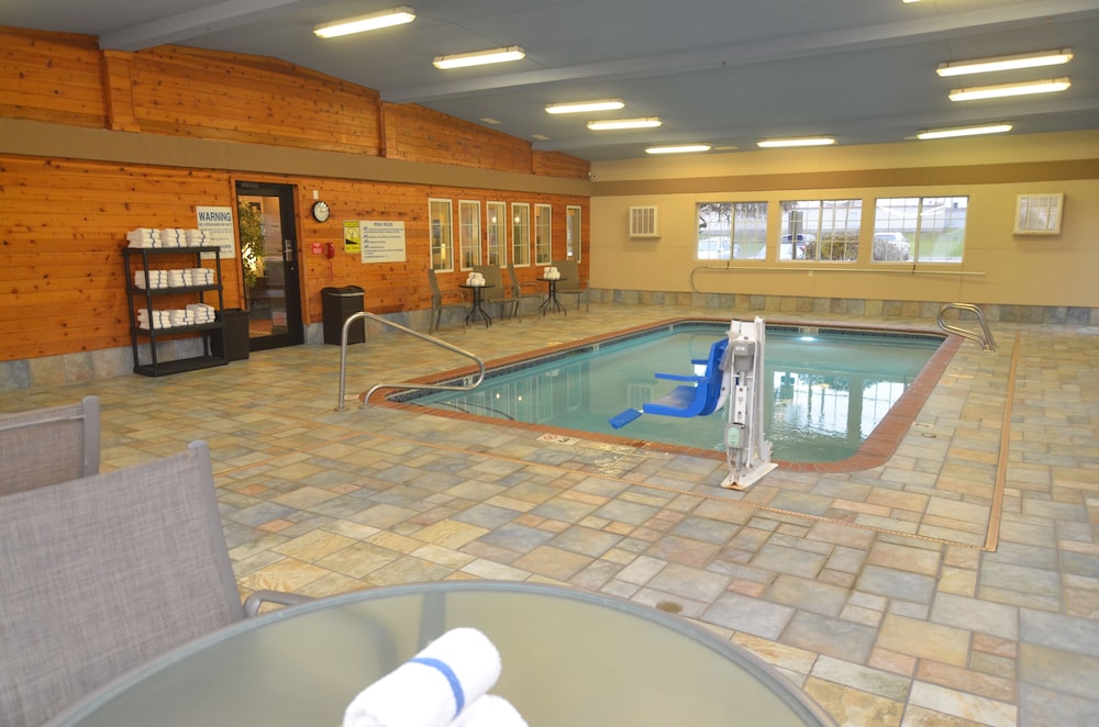 AmericInn by Wyndham Des Moines Airport - photo 37