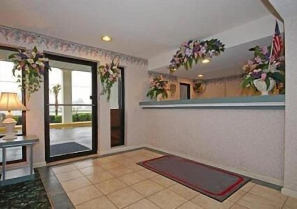 Key West Inn Montgomery South - photo 3