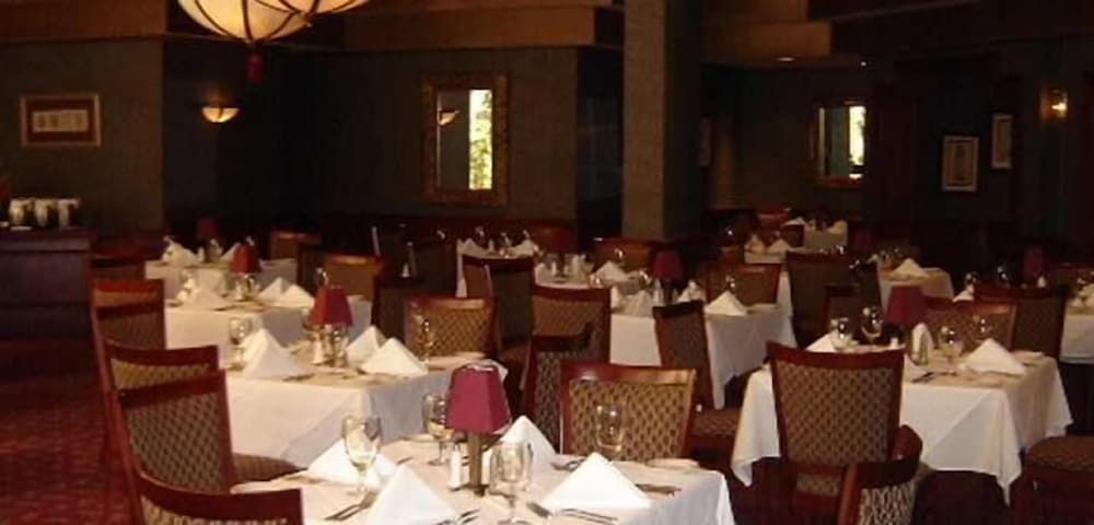 Embassy Suites Hotel Birmingham - photo 27