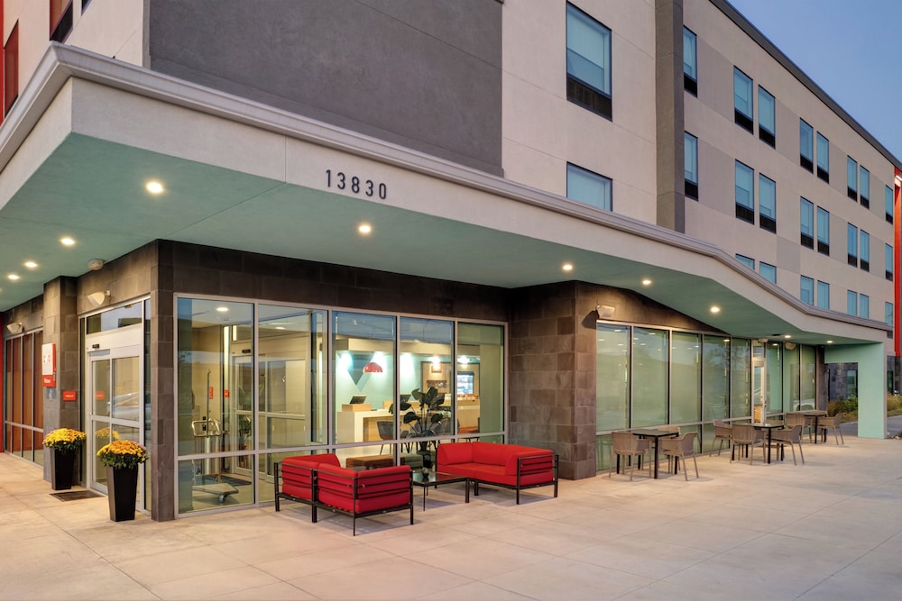 avid hotel Austin NW Lakeline by IHG - photo 60