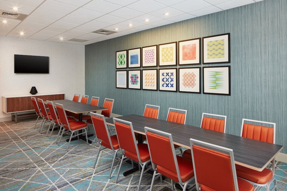 Holiday Inn Express & Suites Gulf Breeze Pensacola Area By Ihg - photo 26