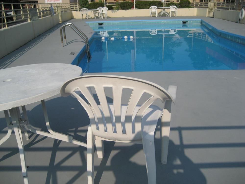 Sands Central Inn Hot Springs - photo 8