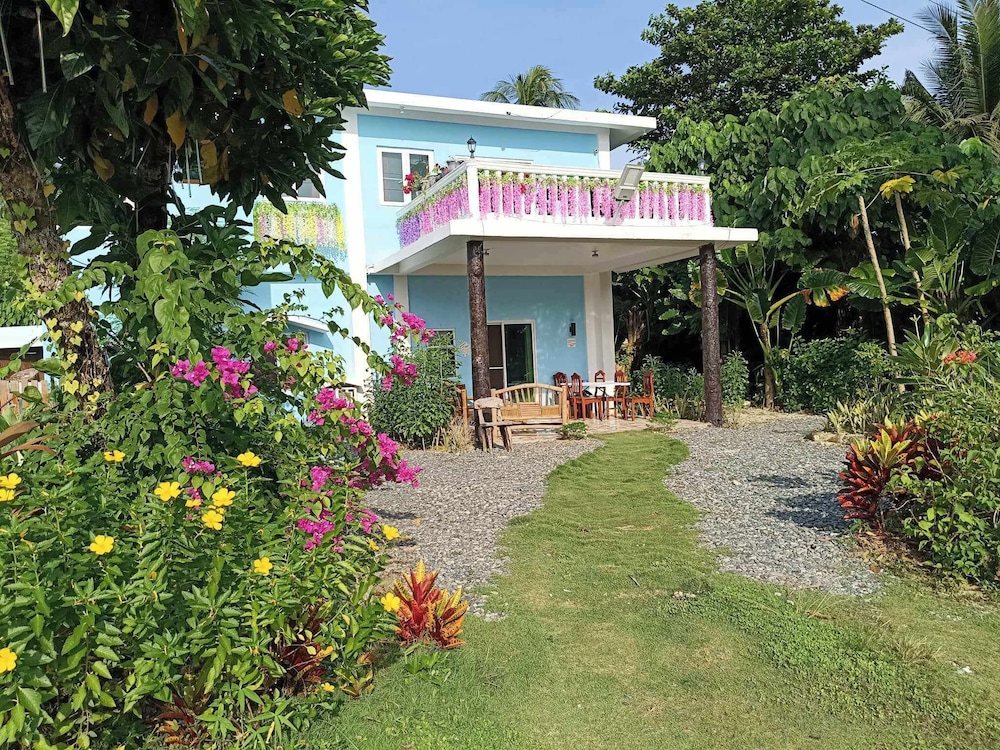 White Sands Paradise Beach Resort in San Isidro, Philippines