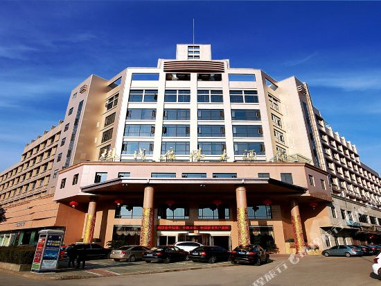 Modern Square Hotel in Lishui, People's Republic of China