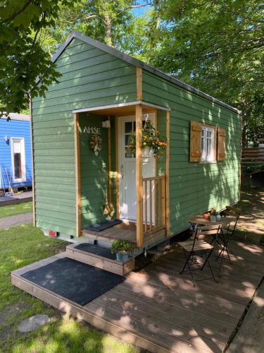 Tiny House Ahse Im Pier9 Tiny House Hotel — Hamm