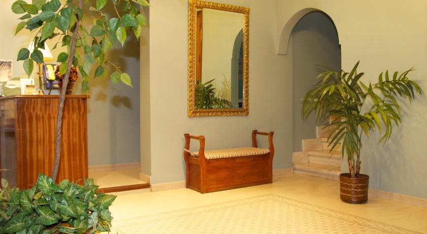 Hostal El Catalán Madrid hotel