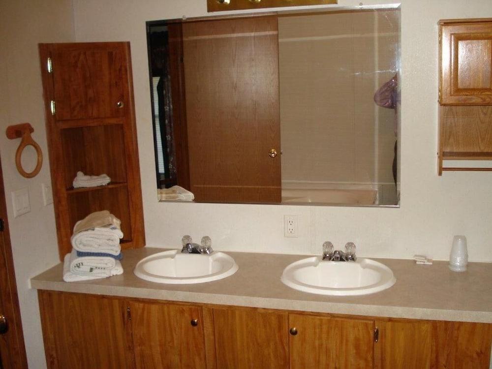 Comfort Green Motel - photo 35