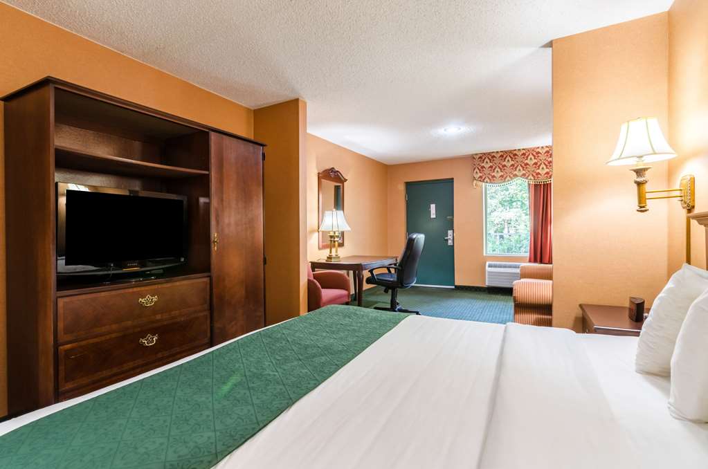 Quality Inn Eureka Springs South - photo 57