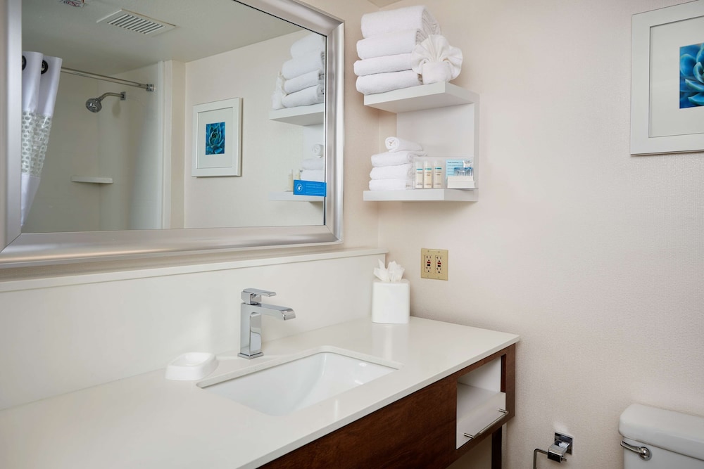 Hampton Inn Phoenix Anthem - photo 14
