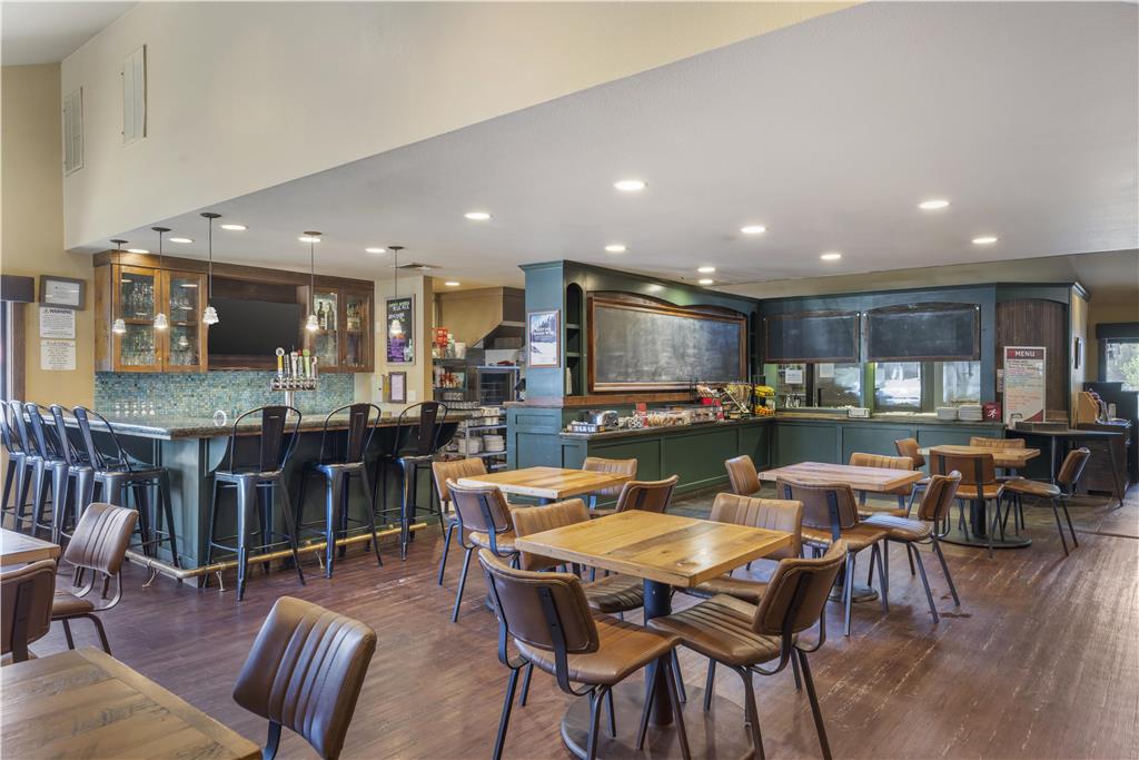 Best Western Plus Truckee Tahoe Hotel - photo 11
