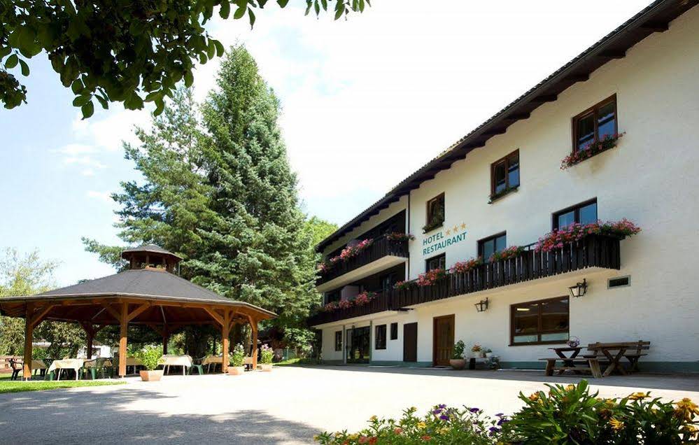 Landhotel Drauhof in Velden Am Woerthersee, Austria