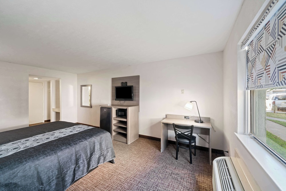 Americas Best Value Inn & Suites Brenham - photo 20