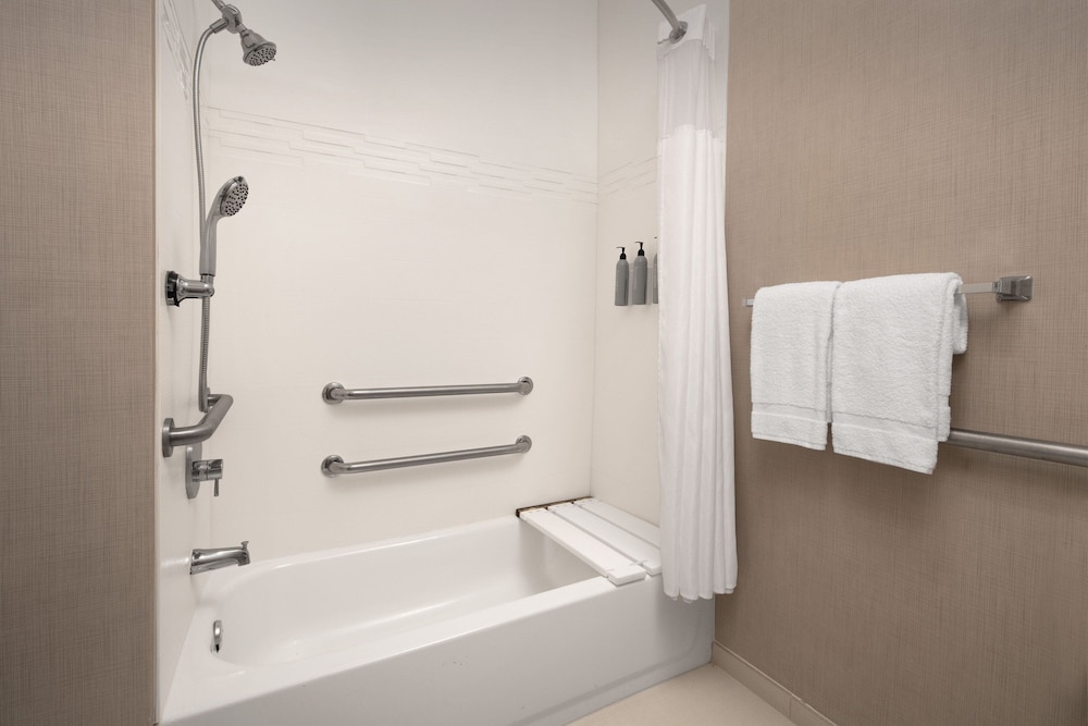 Residence Inn by Marriott Fayetteville Cross Creek - photo 25