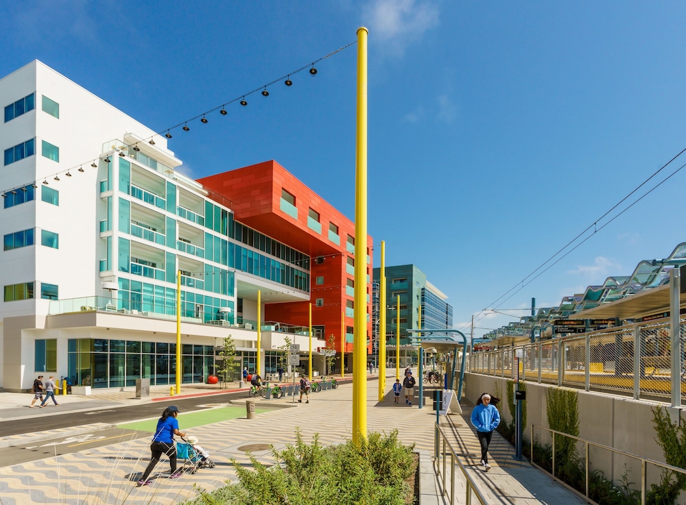 Courtyard by Marriott Santa Monica - photo 45