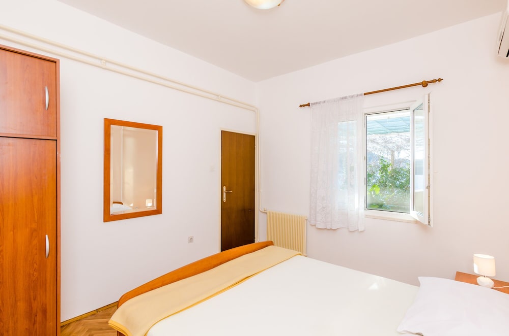 Cozy Apartment In Zaton Mali With Wifi