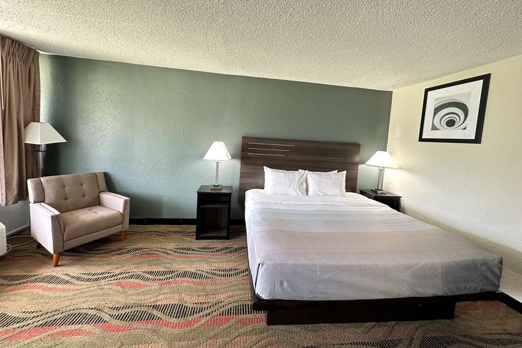 Quality Inn & Suites Santee I 95 - photo 21