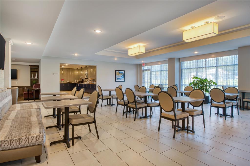Best Western Plus Saint Peter - photo 50