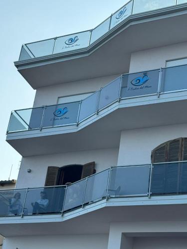 L’ Occhio Del Mare in Giardini-Naxos, Italy