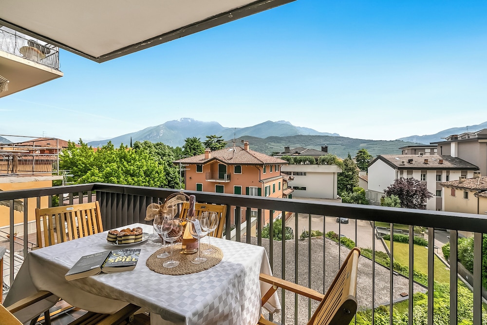 Appartamento Amy Happy Rentals — 4-Star Luxury Hotel in Riva Del Garda, Italy