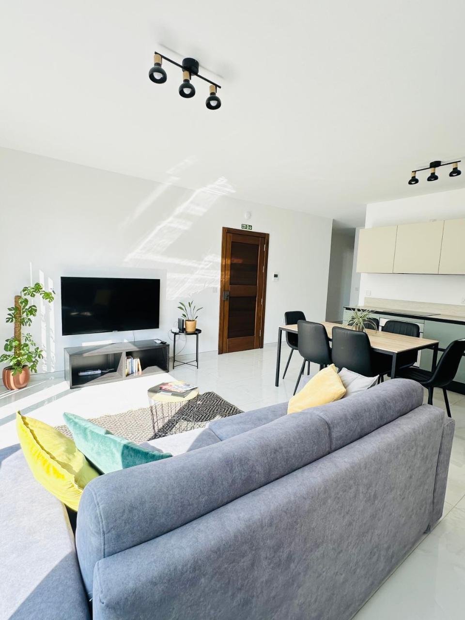 Sliema 2 Bedroom Penthouse — 4-Star Luxury Hotel in Sliema, Malta