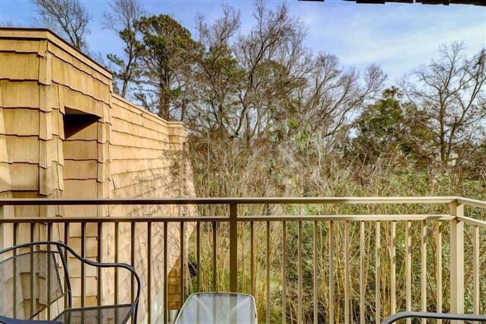 484 Plantation Club at The Sea Pines Resort - photo 12