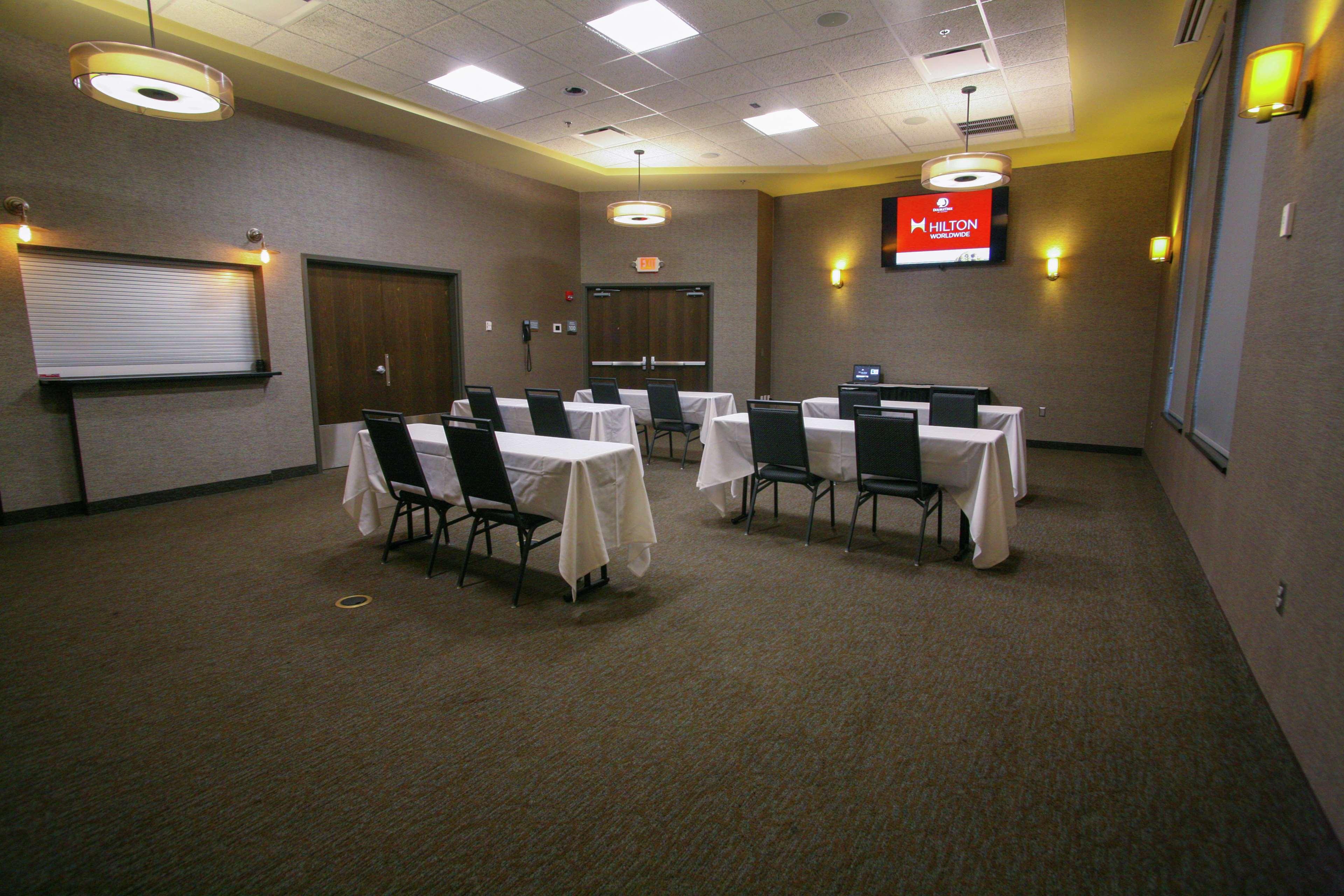 Doubletree By Hilton Hotel Bemidji - photo 38