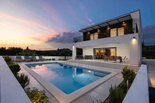 2Olives house — 4-Star Luxury Hotel in Sukosan, Croatia