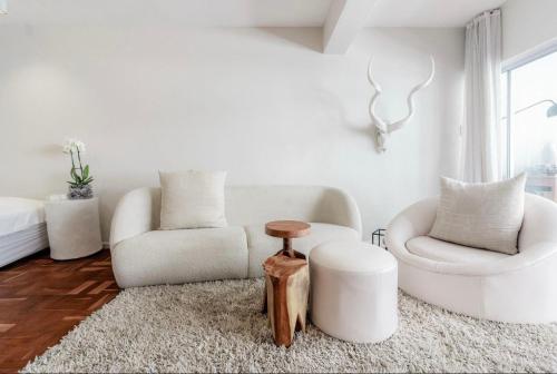 Luxurious flat on Beach Road Sea Point