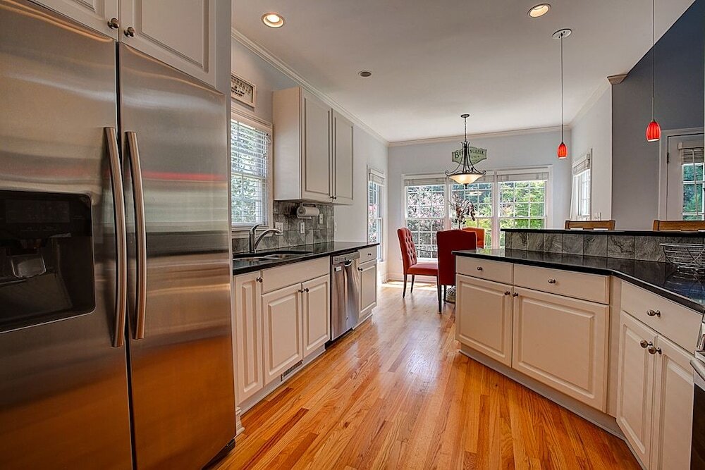 Peachy Keen Luxury Estate - photo 11
