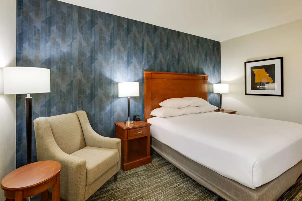 Drury Inn & Suites St. Louis St. Peters - photo 14