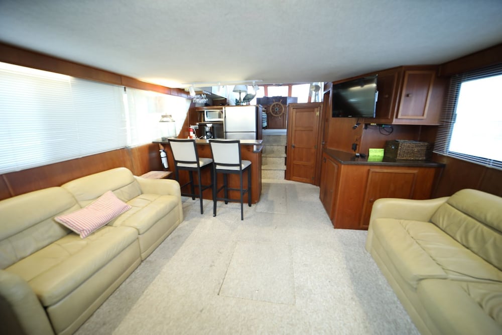 Bud N' Mary's Fishing Marina - photo 69