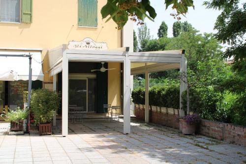 Gli Alloggi De Il Piccolo Borgo — hotel in Castel Maggiore
