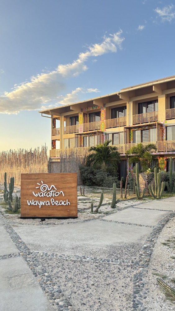 Hotel On Vacation Wayira Beach in Riohacha, Colombia