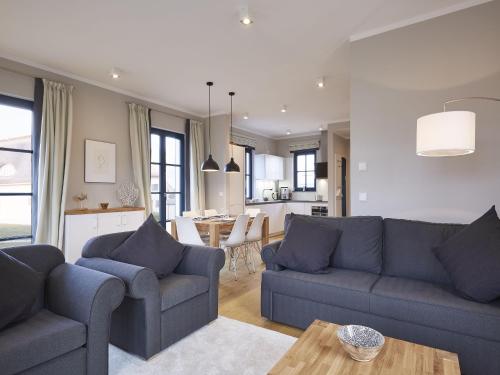 Reetland am Meer Superior Reetdachvilla mit 2 Schlafzimmern E14 in Dranske, Germany