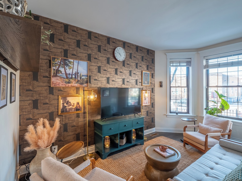 Wrigleyville Suites - photo 34
