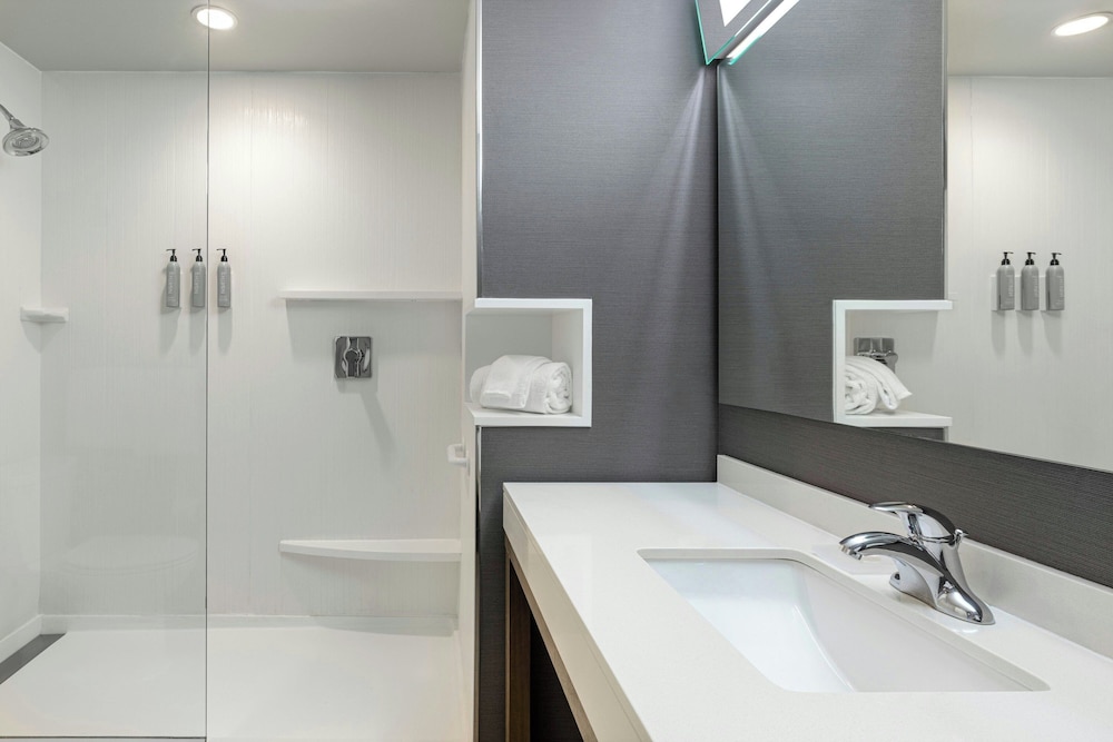 Courtyard by Marriott St. Louis St. Peters - photo 25