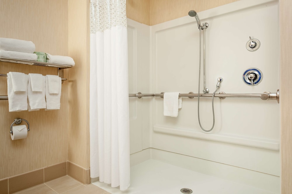 Hampton Inn & Suites Las Vegas Red Rock Summerlin - photo 16