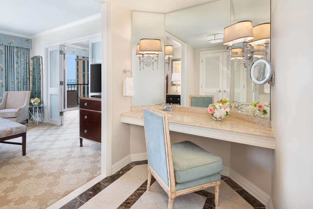 The Windsor Court - photo 12