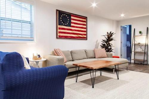 Fantastic Falls Church HomeBase for DC area travel — 4-Star Luxury Hotel in Arlington, United States