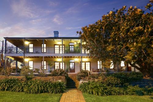 Bellevue Accommodation — 4-Star Luxury Hotel in Kiama, Australia