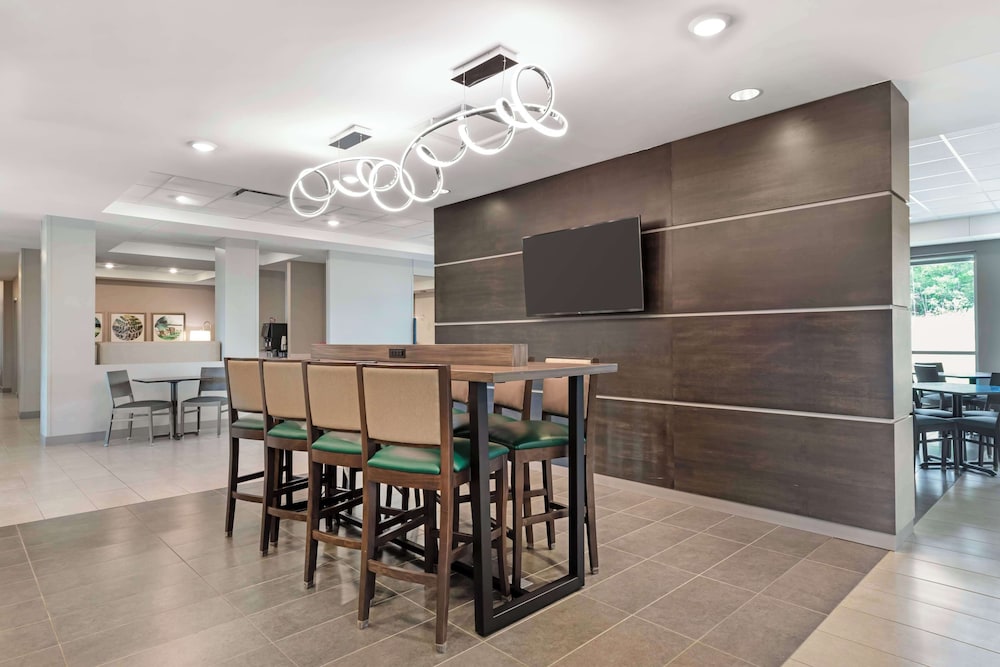 Best Western Plus Grand Rapids MN - photo 5