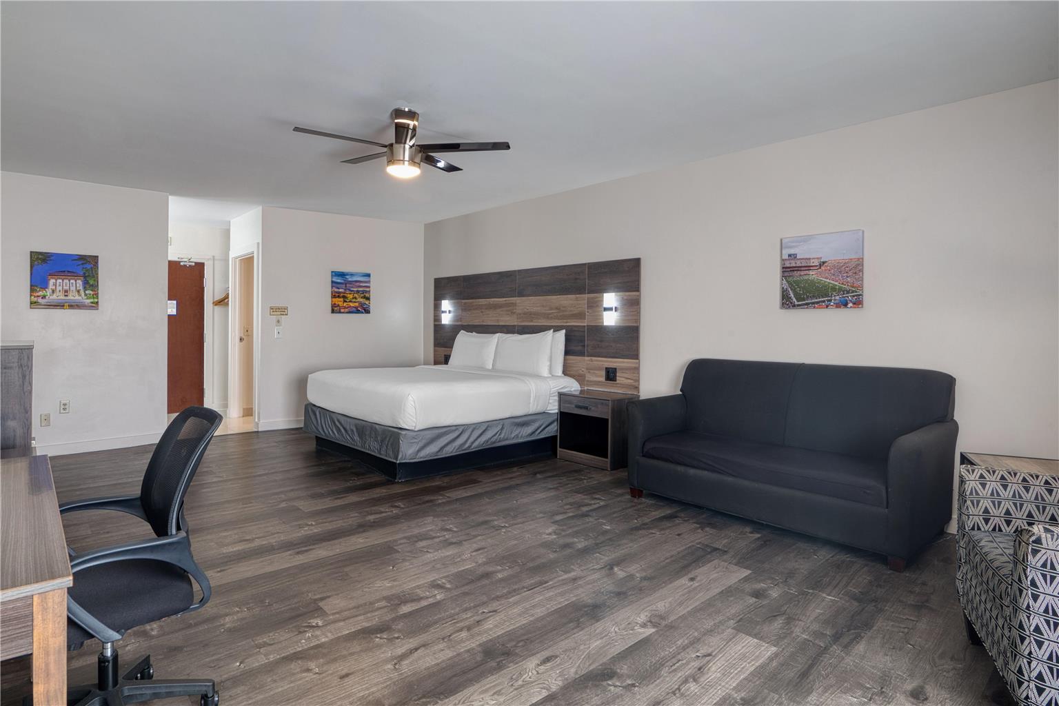 hom hotel suites Trademark Collection by Wyndham - photo 30