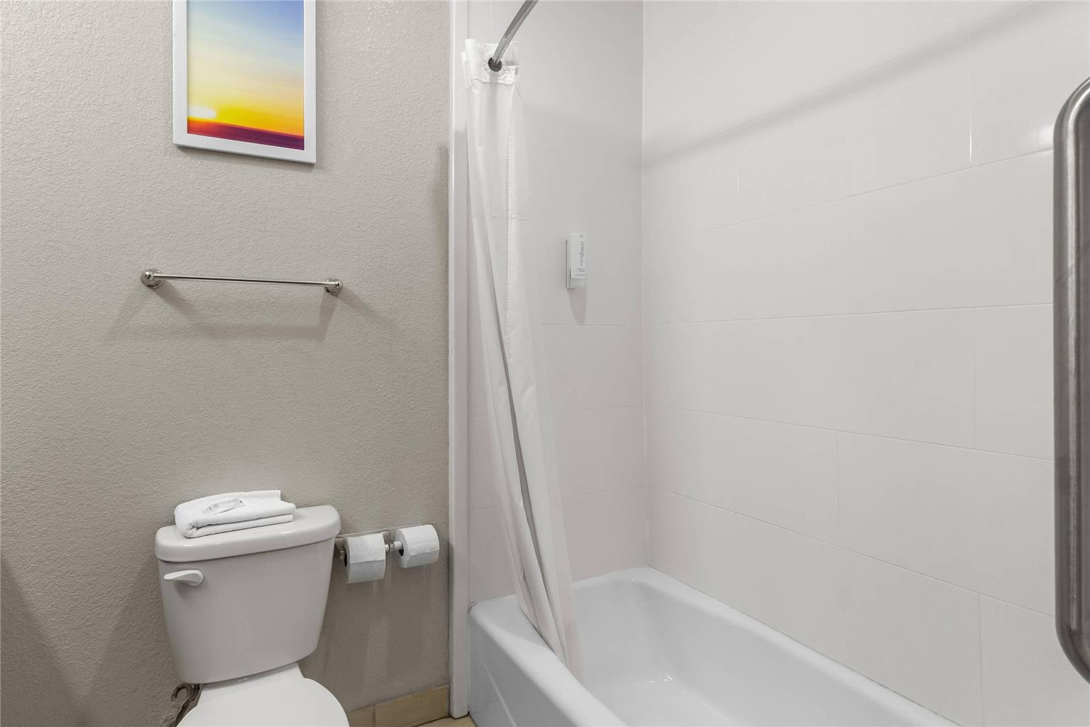 Econo Lodge Bryan TX - photo 21