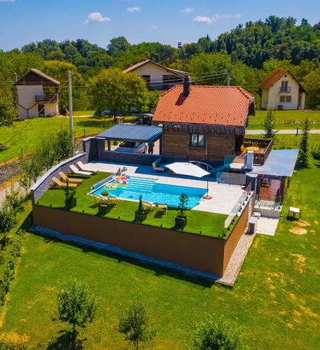 Kuća za odmor Vida - last minute hotel in Cazma
