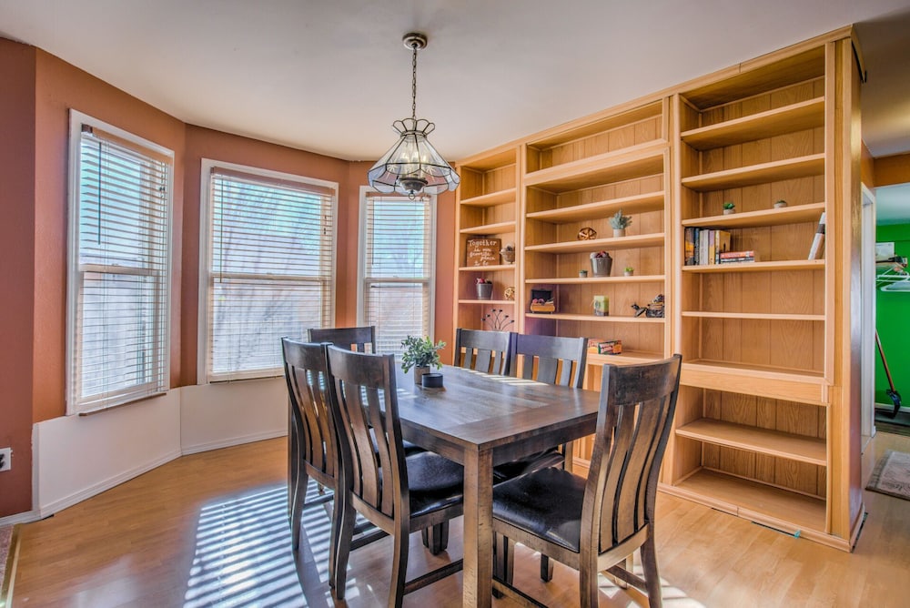3BR MTN Viewsdowntownnext to Lake Parks More - photo 17
