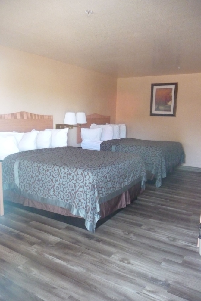 Sierra Inn Near Fort Huachuca AZ - photo 33